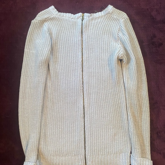 Light blue sweater with zipper along the spine - Picture 2 of 2